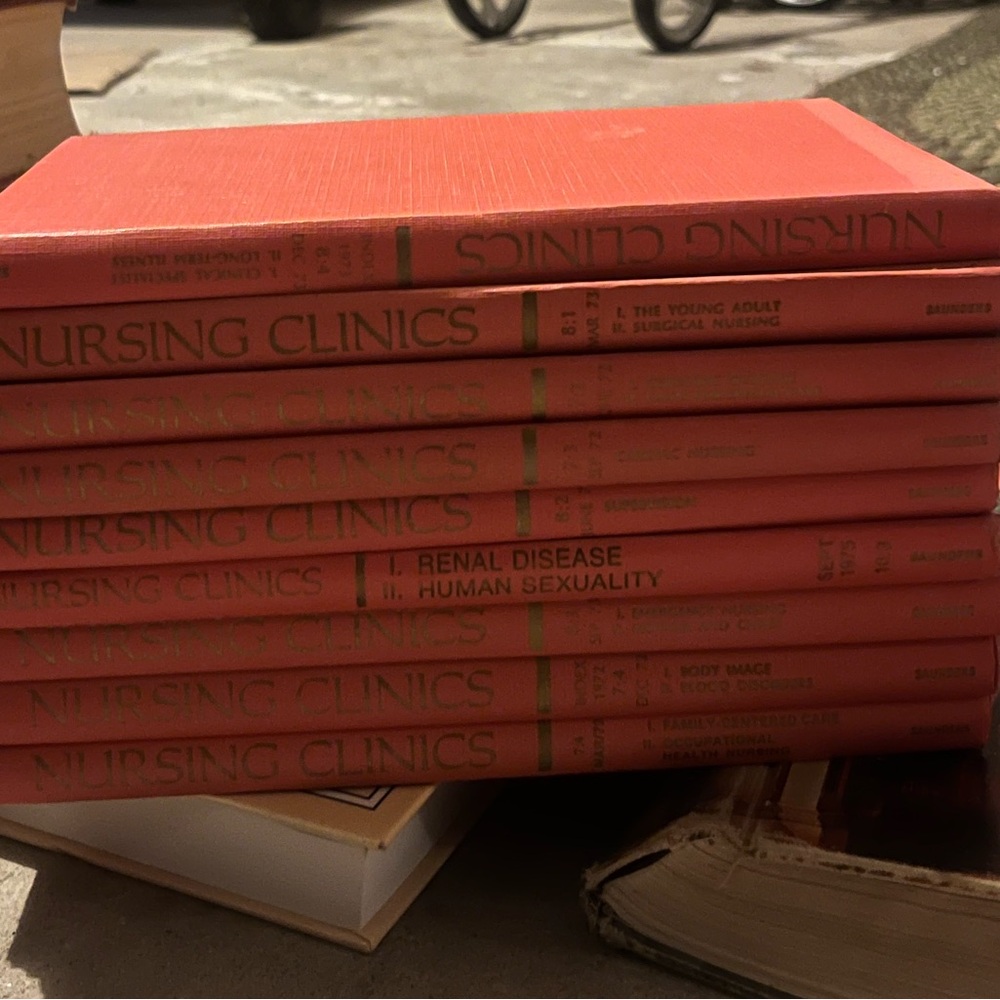 Nursing Clinics Book Set